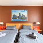Naehe Frankfurt Messe Mit Netflix Und Balkon * Frankfurt am Main