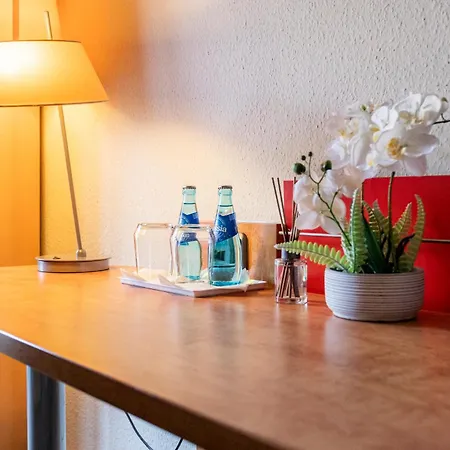 Naehe Frankfurt Messe Mit Balkon