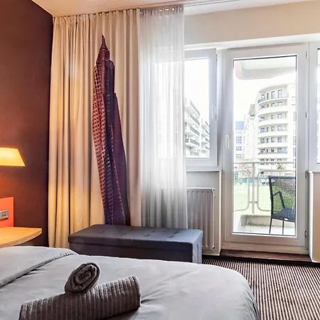 アパート Naehe Frankfurt Messe Mit Netflix Und Balkon *