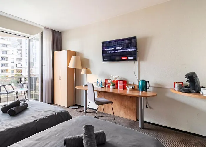 Апартаменты Naehe Frankfurt Messe Mit Netflix Und Balkon *