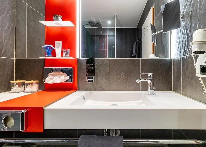 Naehe Frankfurt Messe Mit Netflix Und Balkon Франкфурт-на-Майне