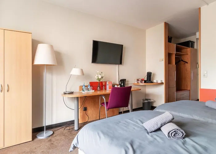 Naehe Frankfurt Messe Mit Netflix Und Balkon Апартаменты Франкфурт-на-Майне