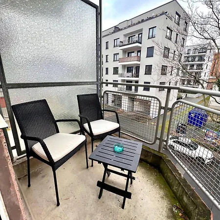 Naehe Frankfurt Messe Mit Netflix Und Balkon Apartmán *