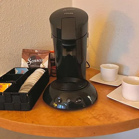 Naehe Frankfurt Messe Mit Netflix Und Balkon