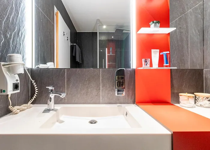 Naehe Frankfurt Messe Mit Netflix Und Balkon *