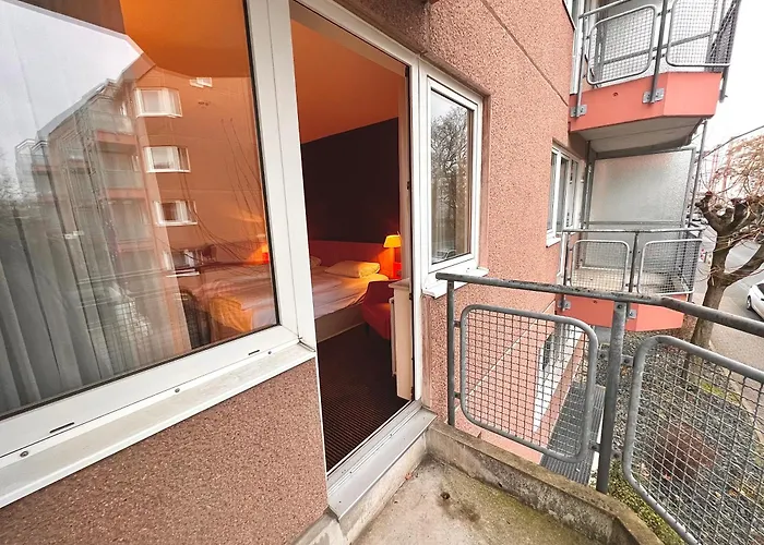 Naehe Frankfurt Messe Mit Netflix Und Balkon * Fráncfort del Meno